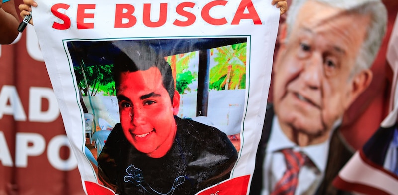 Se busca a joven desaparecido