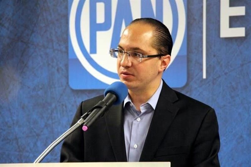 El Diputado del PAN, pide licencia para separarse del cargo
