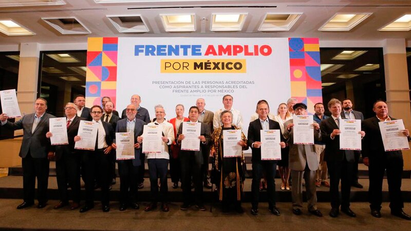 Presentación de las personas acreditadas como aspirantes a responsables del Frente Amplio por México