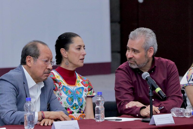 Conferencia de prensa sobre el nuevo proyecto de ley de educación