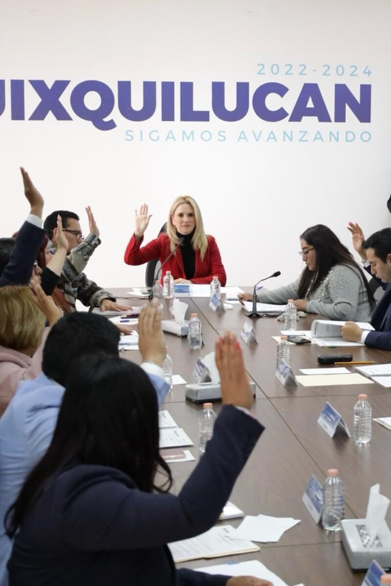 Reunión de trabajo en Ixquiluican