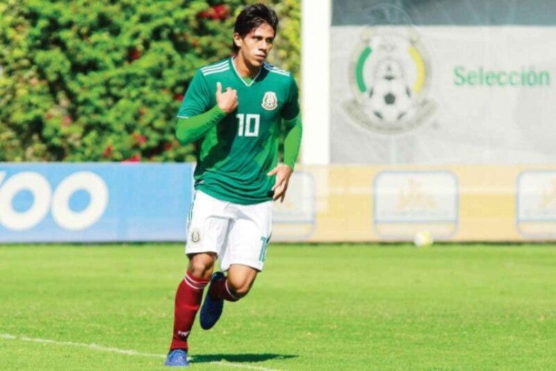 El futbolista mexicano Diego Lainez es una de las jóvenes promesas del fútbol mundial.