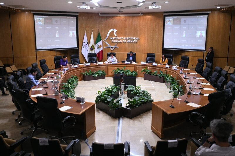 Reunión del Consejo General del Instituto Electoral de la Ciudad de México