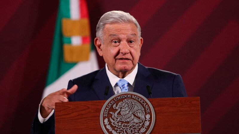El presidente Andrés Manuel López Obrador da un discurso.