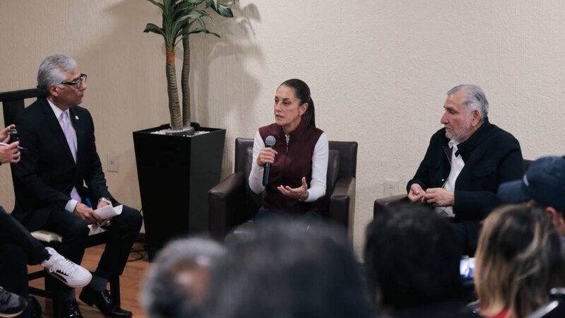 Presentación del libro "El futuro es ahora" de la escritora Margarita Posada