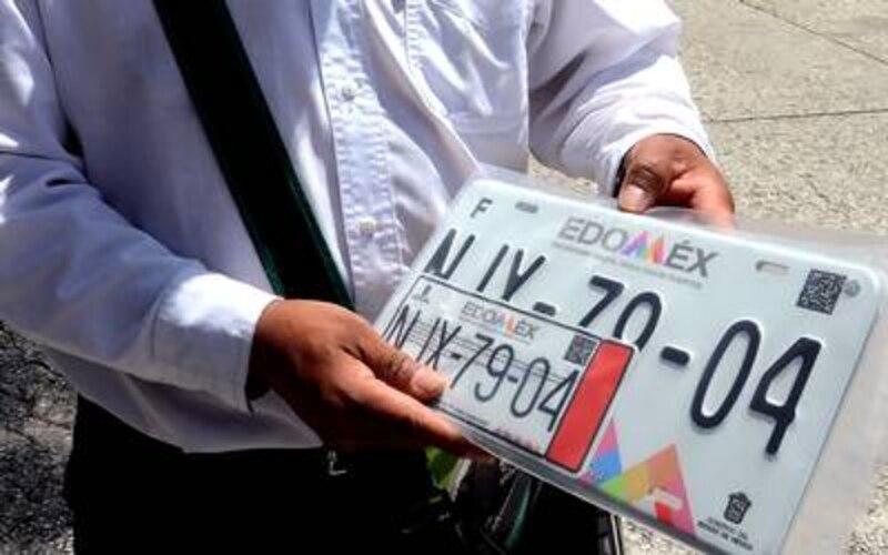 Nuevo formato de placas en el Estado de México