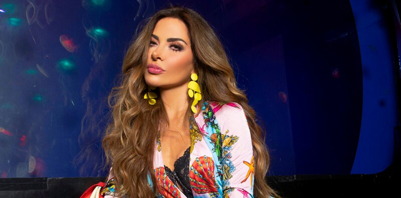 Chiquis Rivera presume su belleza en Instagram con un vestido de playa muy colorido