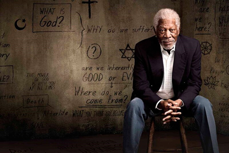 Morgan Freeman reflexiona sobre la vida, el universo y todo lo demás