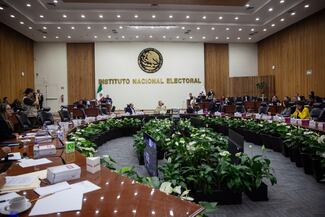 Aspiran 395 a ocupar tres vacantes para Consejeros del INE