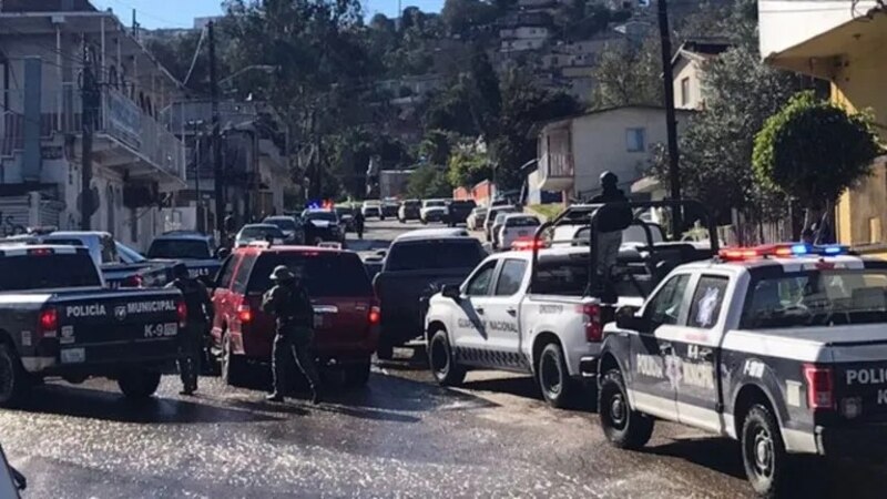 Enfrentamiento entre policías y civiles deja varios heridos en México