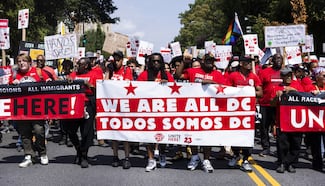 Marea humana protesta en Washington contra acoso de Guardia Nacional a migrantes     