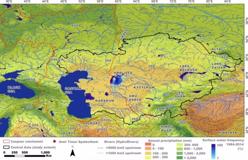 Mapa de Asia Central con las principales cuencas hidrográficas