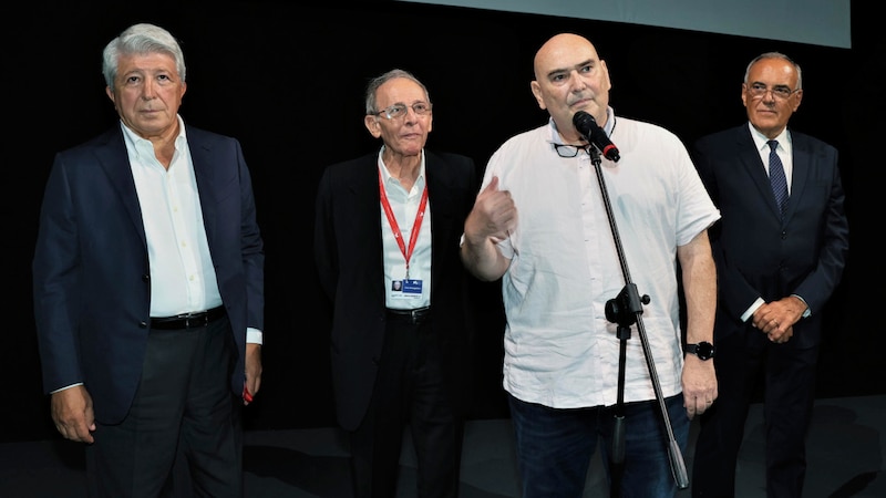 Científicos en un congreso