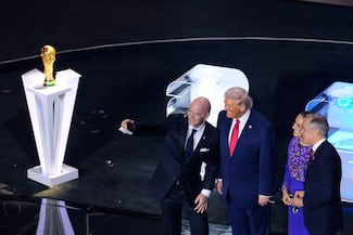 El Nobel de la patada para Trump