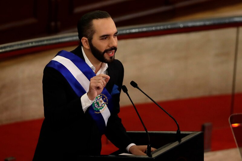 Nayib Bukele, presidente de El Salvador, da un discurso ante la Asamblea Legislativa
