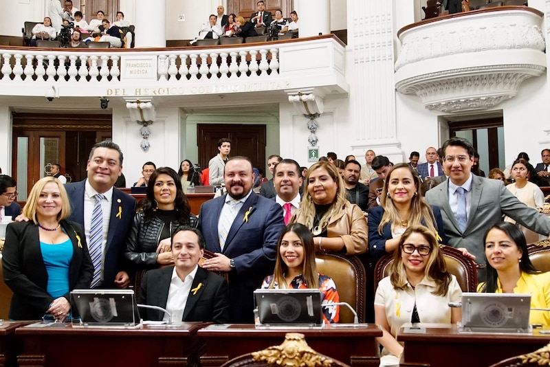 Diputados mexicanos durante una sesión en el Congreso