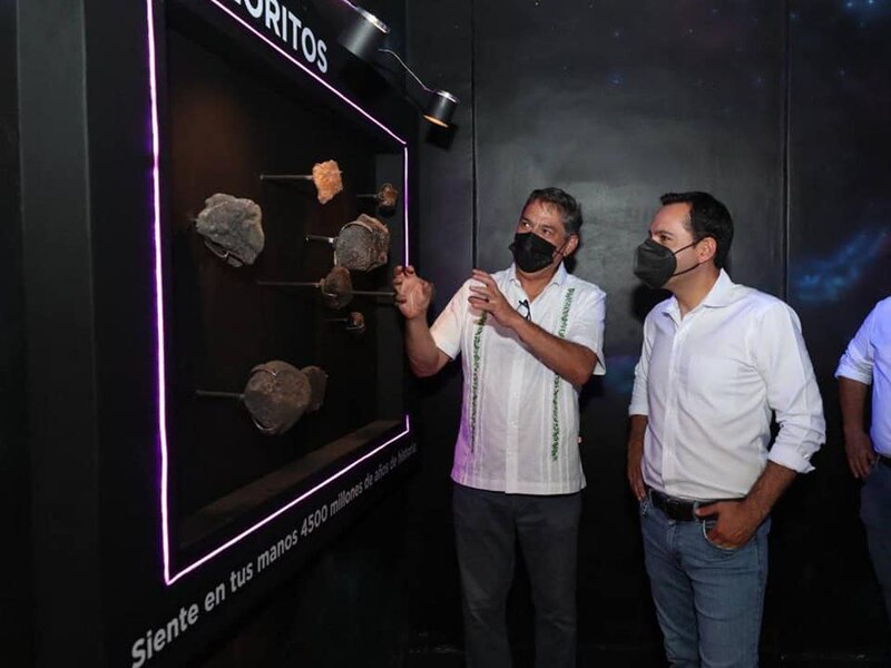 Científicos estudian meteoritos en busca de vida extraterrestre