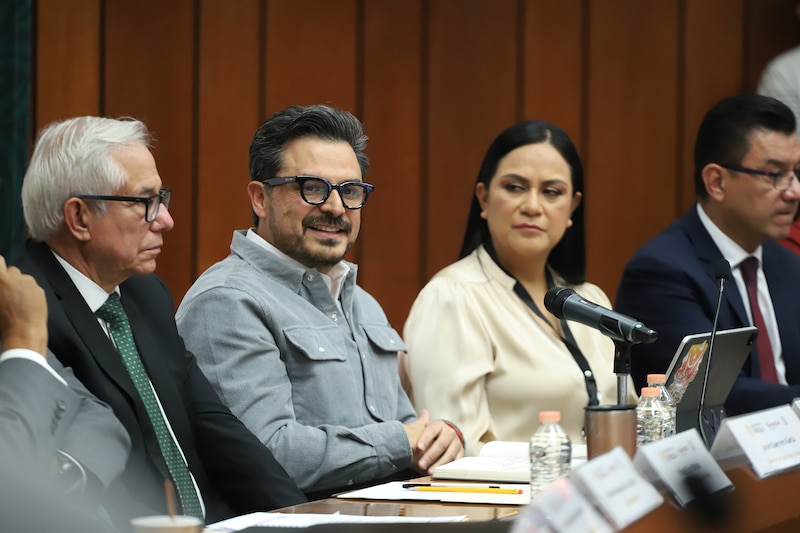 El director del IMSS y la Secretaria de Bienestar, Zoé Robledo y Ariadna Montiel, respectivamente, dan seguimiento a los compromisos presidenciales prioritarios para el Gobierno Federal como Salud Casa por Casa, en atención a adultos mayores y personas con discapacidad