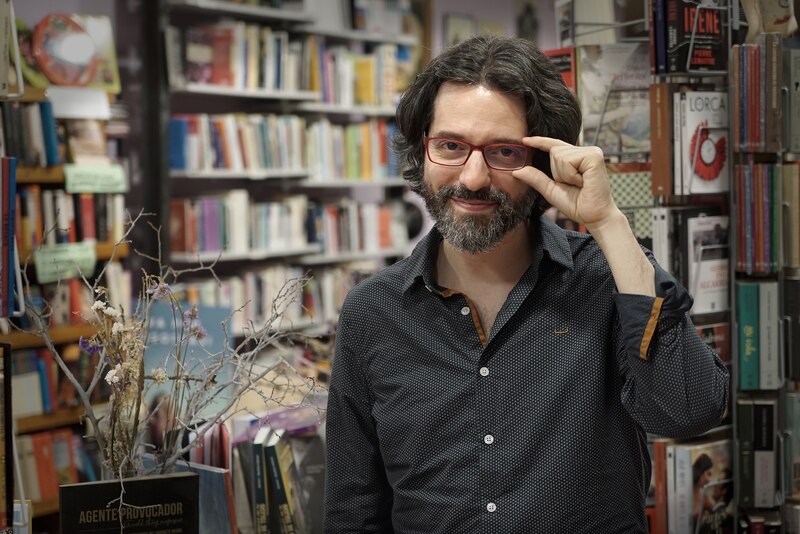 El escritor argentino Jorge Carrión en la presentación de su libro "Agent Provocateur" en Madrid