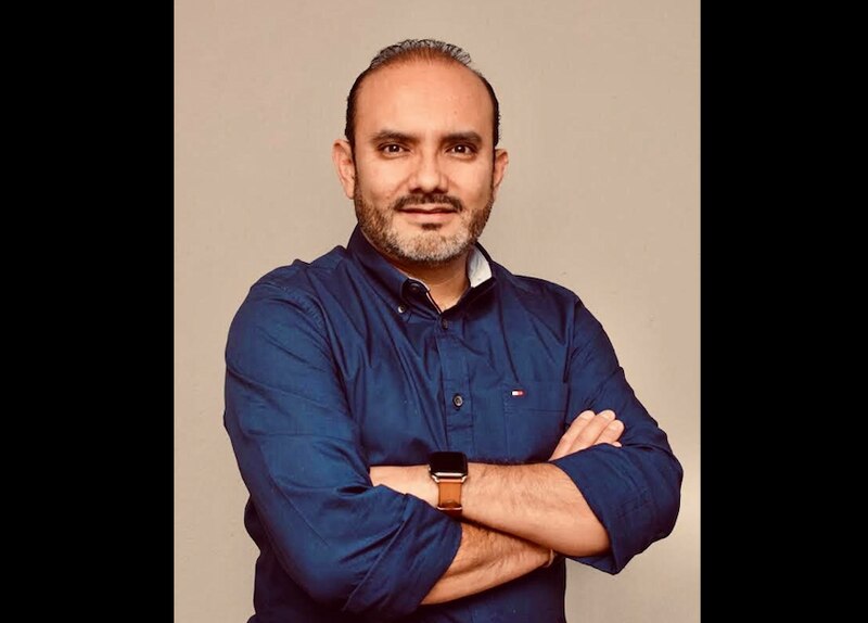 El Dr. Juan Pérez, un médico de renombre mundial, comparte sus conocimientos sobre la salud en una nueva serie de videos