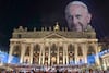 Karol G, Bocelli y drones brillan en un show histórico en el Vaticano