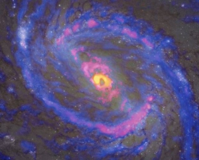 Una galaxia espiral barrada