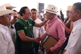 Manolo Jiménez da inicio al programa Caravanas de Salud en Coahuila