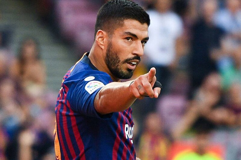 Luis Suárez celebra un gol con el Barcelona