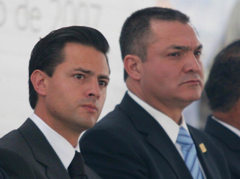 El gobernador electo de Nuevo León, Samuel García, y su esposa Mariana Rodríguez.