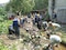 Personal de la Sedena realiza tareas de limpieza en San Andrés de la Cañada