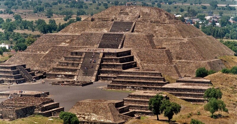 La Pirámide del Sol en Teotihuacán