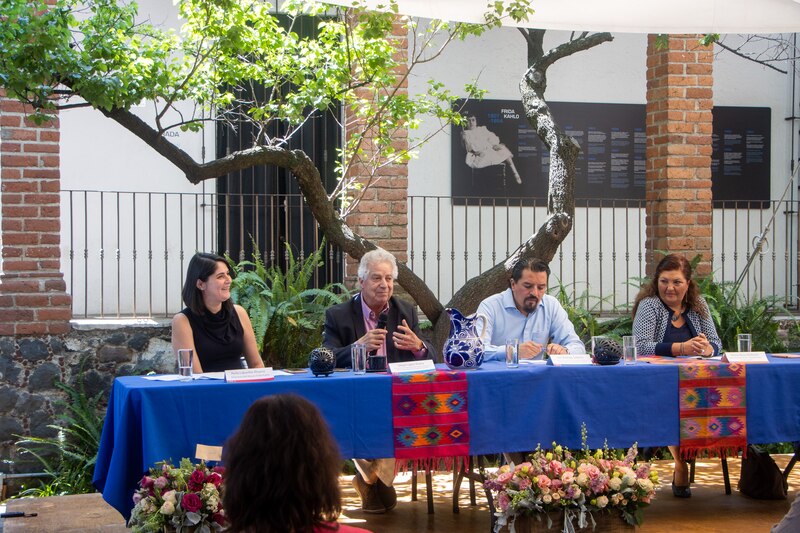 Presentación del libro "Frida Kahlo. Una vida en imágenes"
