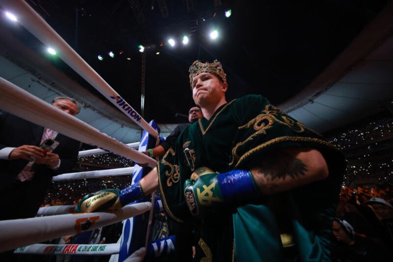 Canelo Álvarez, el campeón indiscutido de los supermedianos