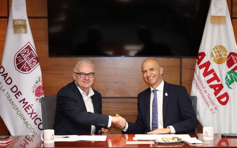 Diego Cosío Barto y  Salvador Guerrero Chiprés