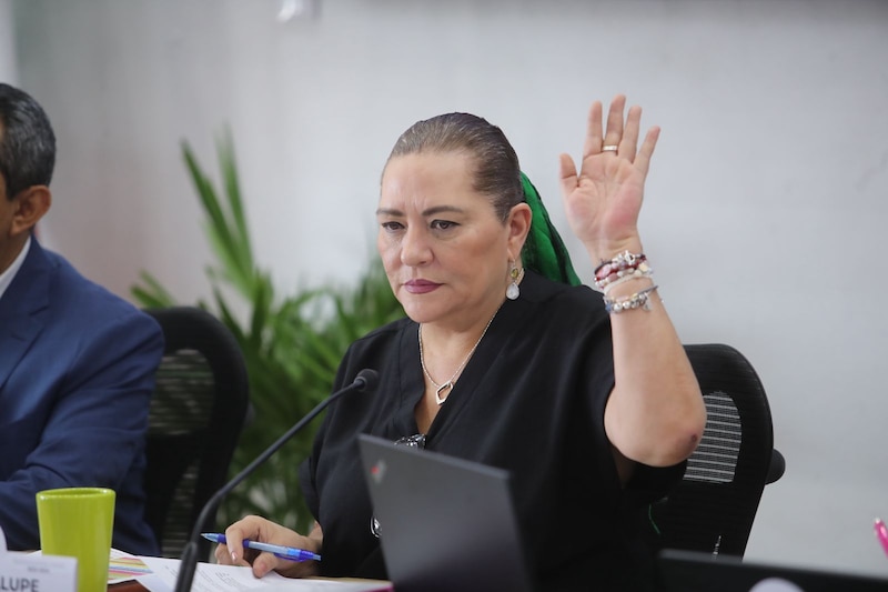 La presidenta municipal de Benito Juárez, Ana Patricia Peralta, durante una sesión de Cabildo.