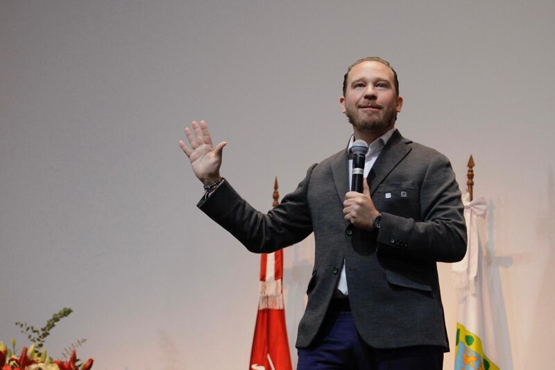 El presidente electo de Chile, Gabriel Boric, pronuncia un discurso tras su victoria en las elecciones presidenciales de 2021.