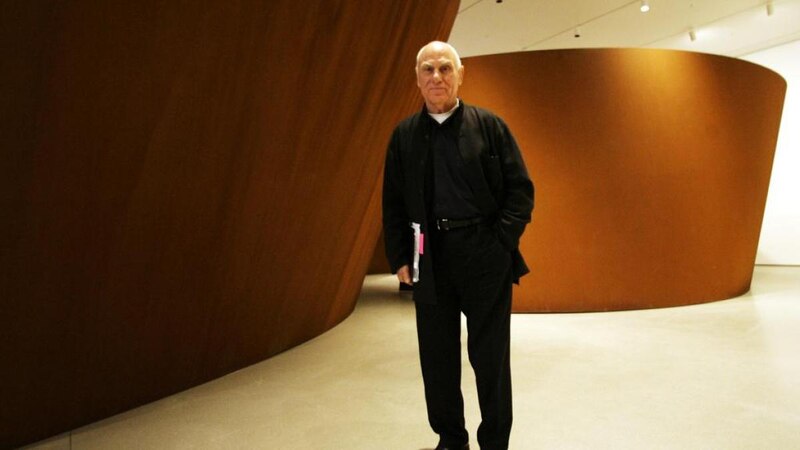 Richard Serra, el artista que desafió los límites de la escultura