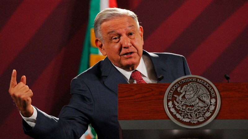 El presidente de México, Enrique Peña Nieto, da un discurso.