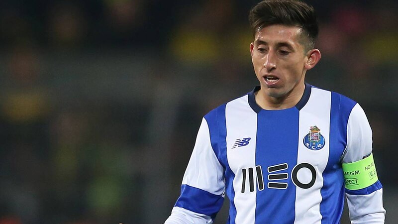 El futbolista mexicano Héctor Herrera juega en el Oporto de Portugal