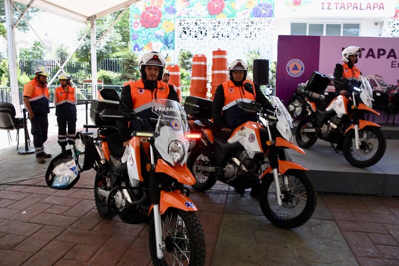 Paramédicos en motocicletas