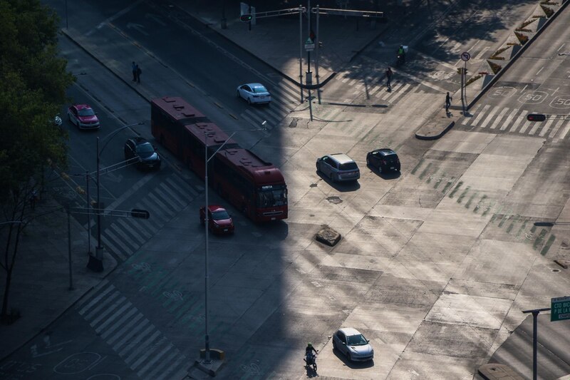 Continúa la contingencia ambiental en la Capital Mexicana, aquí la vista de Santa Fé al poniente de la Ciudad.