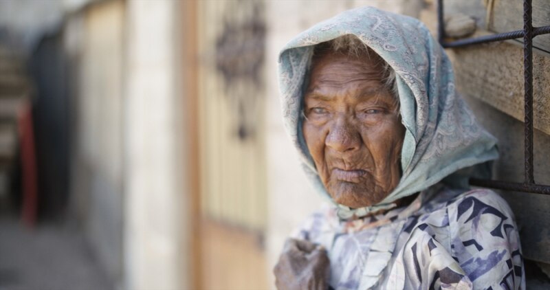 Ancianos en situación de pobreza