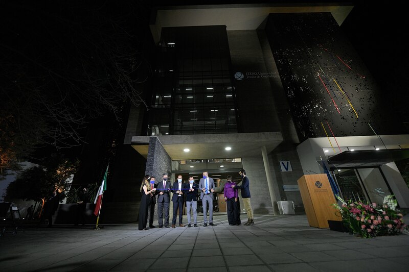 Inauguración del Edificio de Cultura y Arte de la Universidad Jesuita de Guadalajara