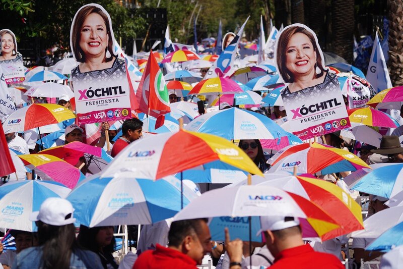 Xóchitl Gálvez, candidata del PAN a la alcaldía de Miguel Hidalgo, encabeza marcha en la CDMX