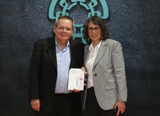 Efectos del consumo de alcohol son diferentes en hombres y mujeres