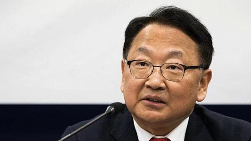 El presidente de Corea del Sur, Yoon Suk-yeol, pronuncia un discurso durante una conferencia de prensa en Seúl, Corea del Sur, el 10 de mayo de 2022.