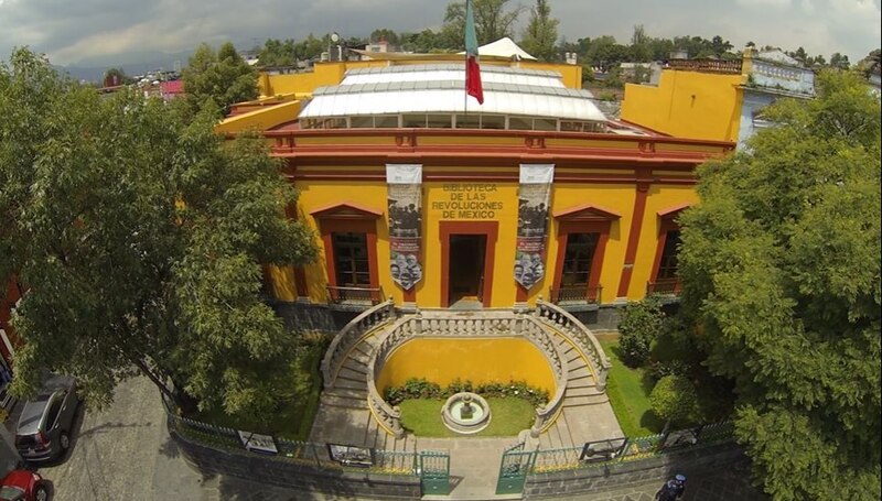 Biblioteca de la Revolución Mexicana