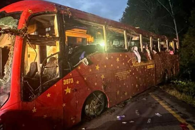Accidente de autobús deja varios heridos