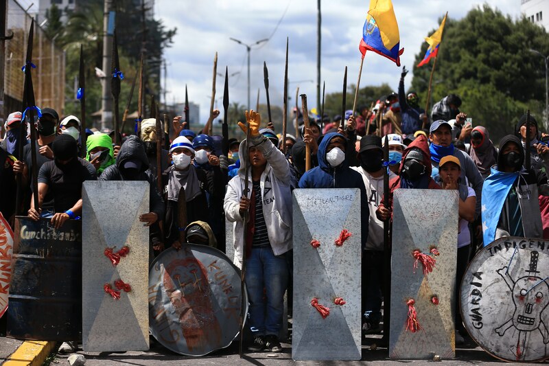 Enfrentamientos entre manifestantes y policías en Venezuela