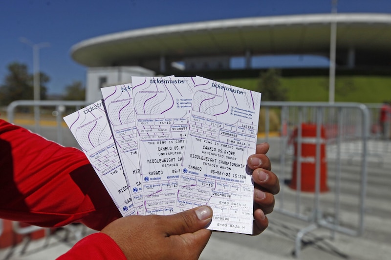 Title: Boletos para el concierto de Canelo Álvarez